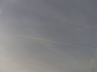 飛行機雲.JPG