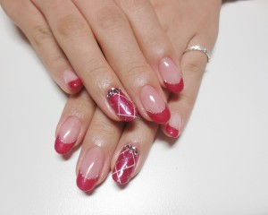 ヴァイオレットレッドネイル