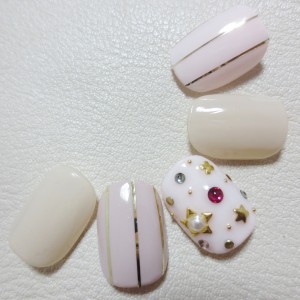 ストライプネイル